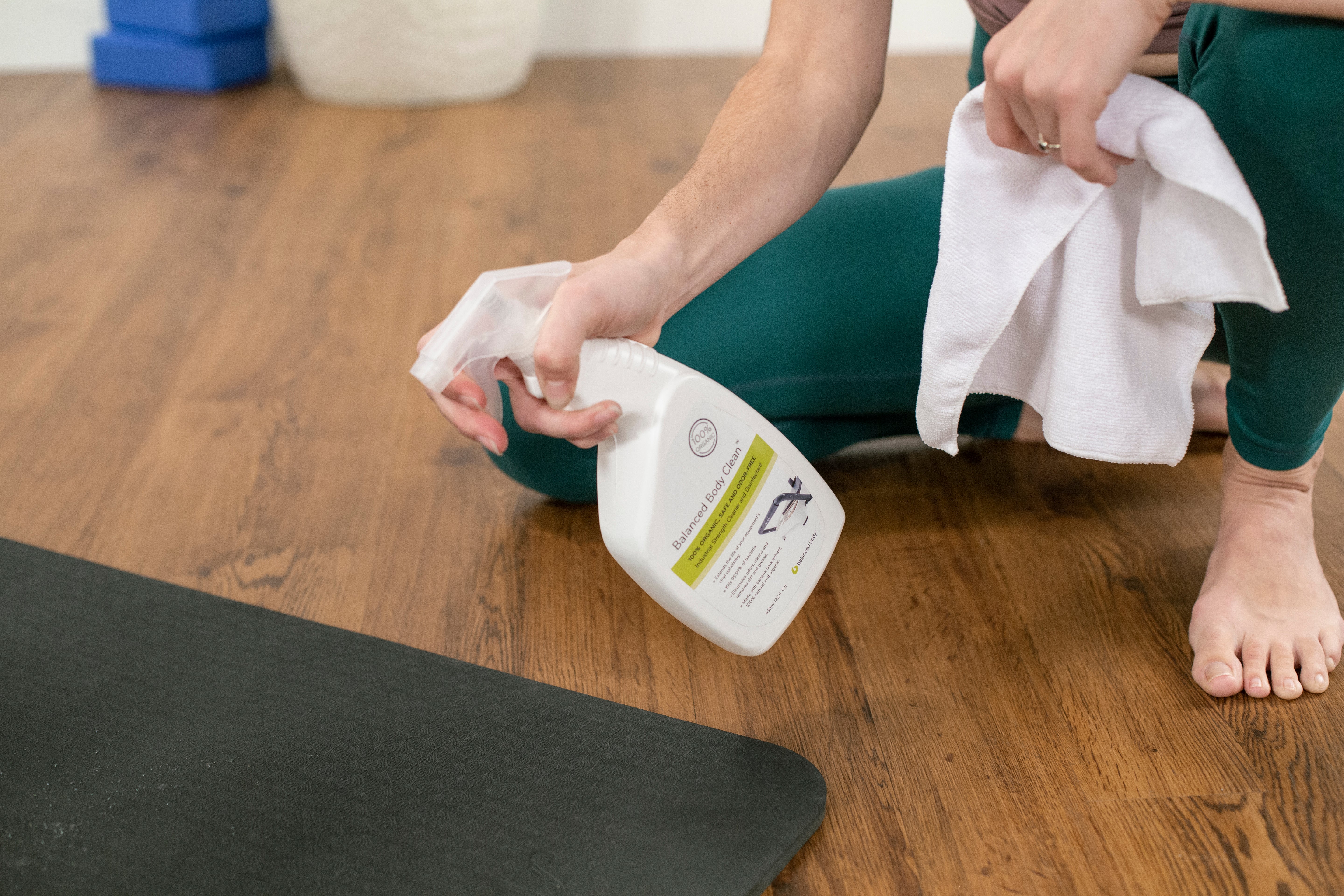 Balanced Body Clean™ 650ml bottle with spray head