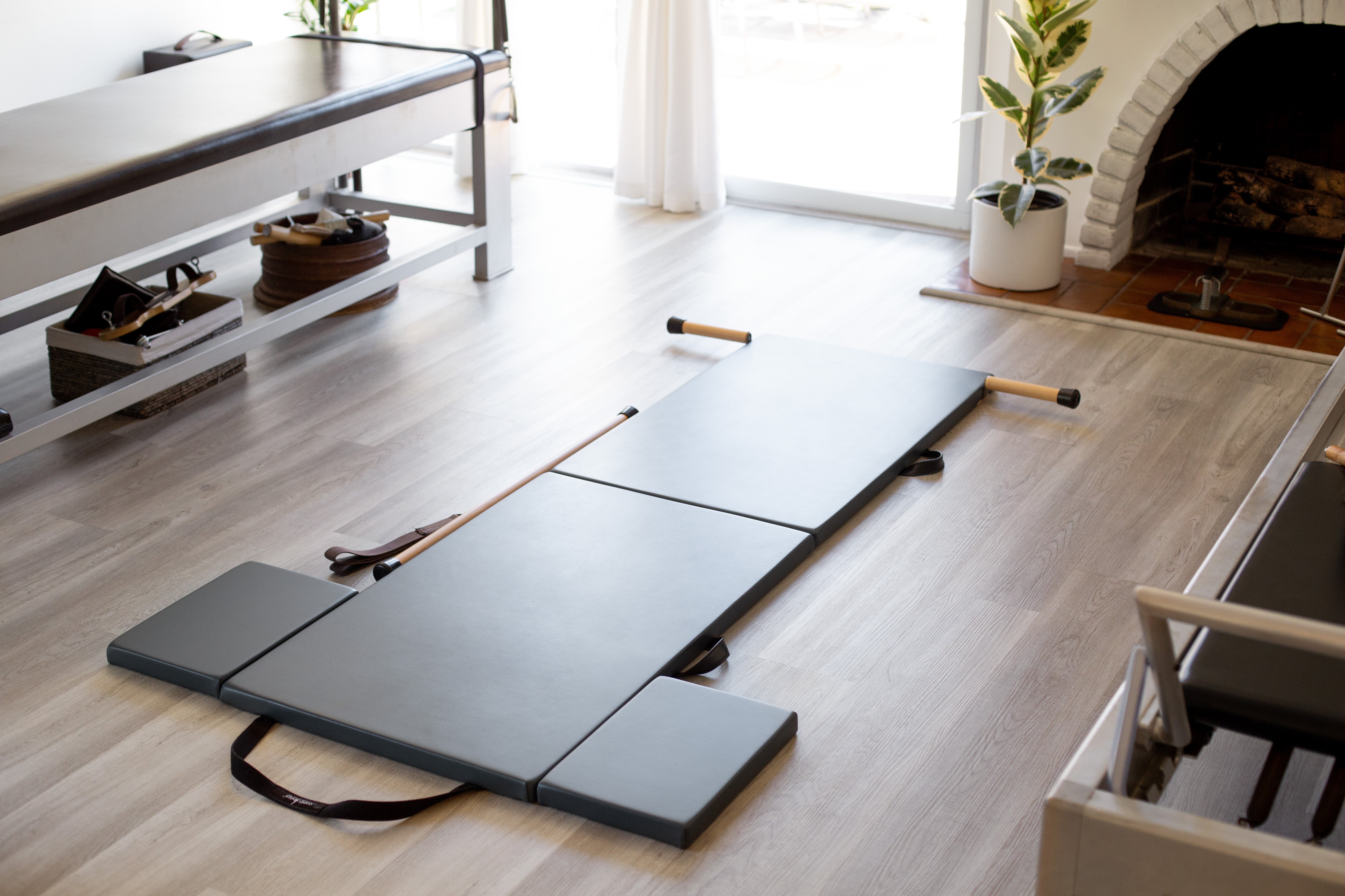 Contrology by Balanced Body Folding Mat mit Moon Boxen und Handles