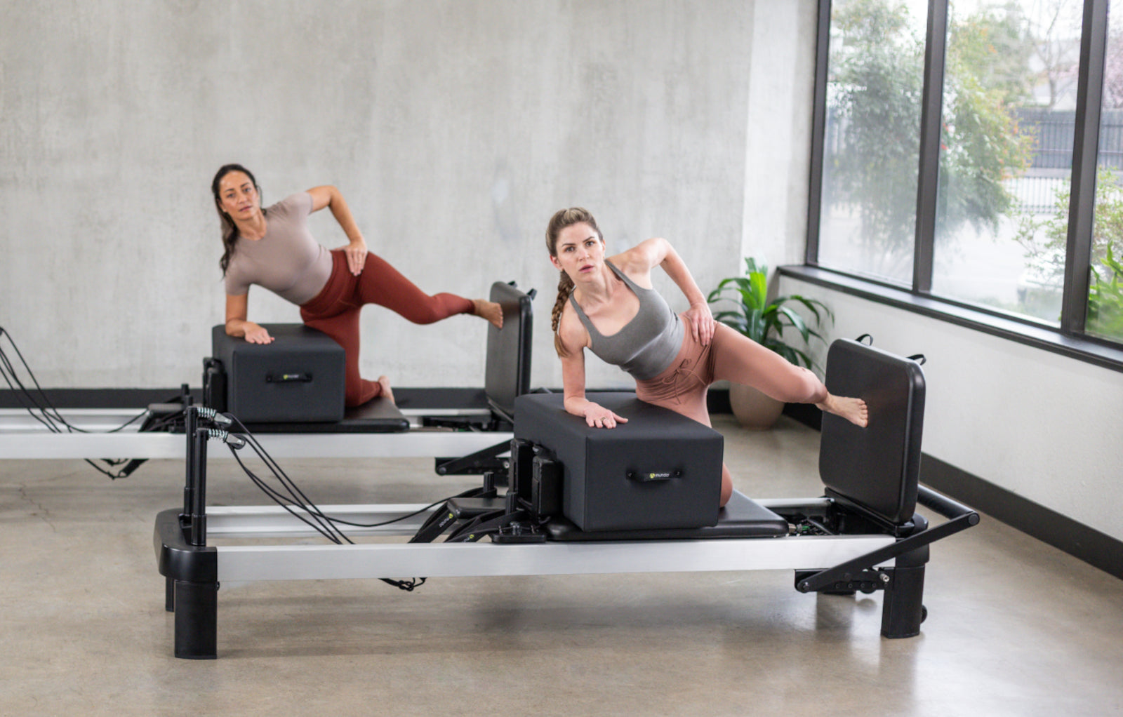 Luna Reformer™ by mundo